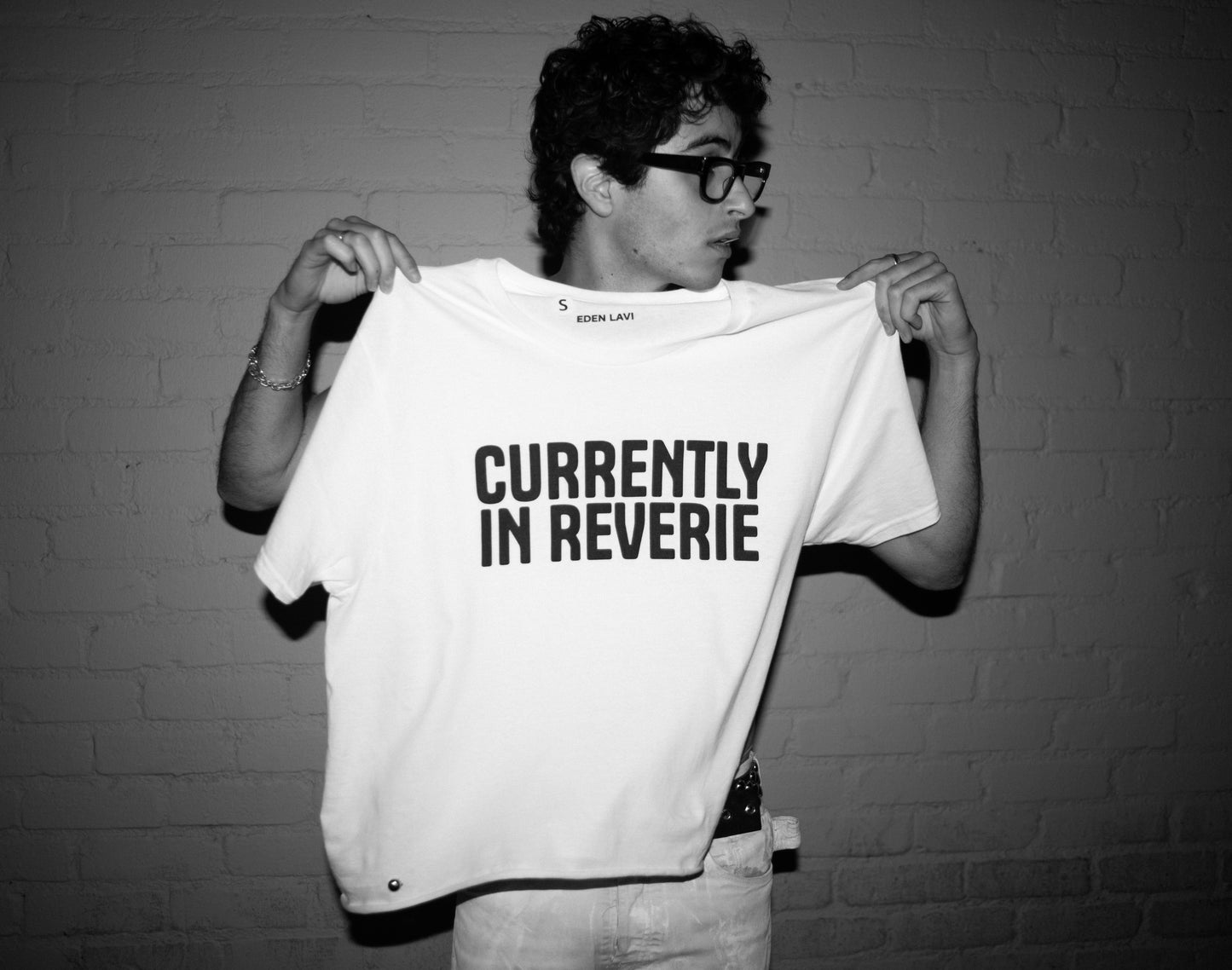 "CURRENTLY IN REVERIE" T-SHIRT